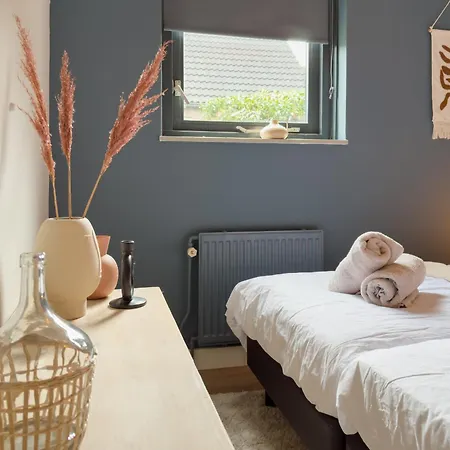 6-p Wellnesshuisje Met Sauna/hottub Bij Nijmegen בית נופש *