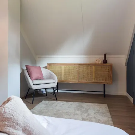 6-p Wellnesshuisje Met Sauna/hottub Bij Nijmegen Ewijk