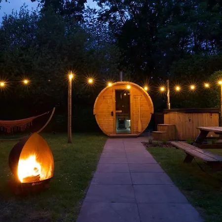 6-p Wellnesshuisje Met Sauna/hottub Bij Nijmegen Ewijk