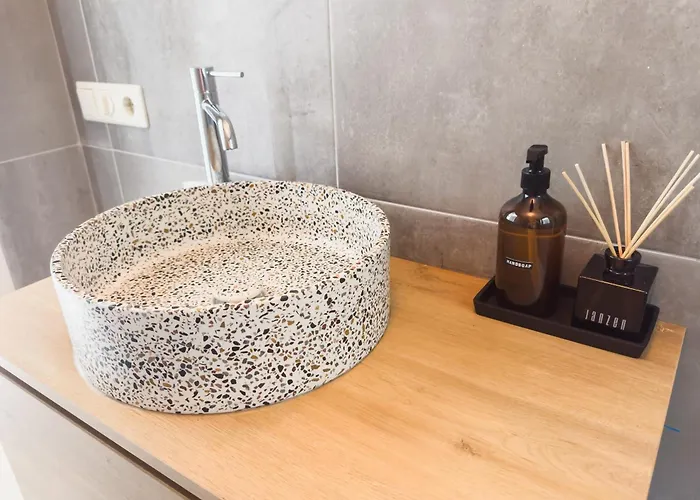 Feriehus 6-p Wellnesshuisje Met Sauna/hottub Bij Nijmegen Ewijk